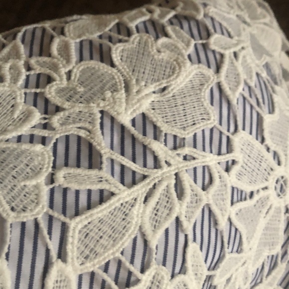 Adiva NWT Two Piece Shorts & Top Set Blue and White Stripe Lace Overlay Small - Picture 5 of 7